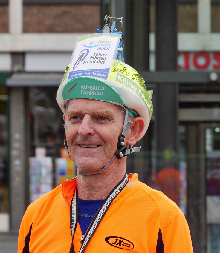 © www.mutbuergerdokus.de: 11. 'Kölner Fahrrad-Sternfahrt'