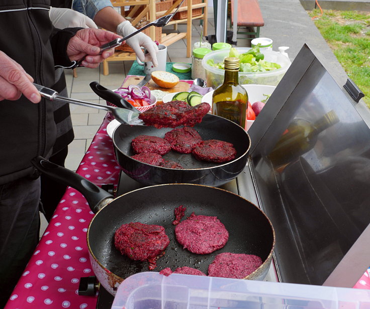 © www.mutbuergerdokus.de: 3. 'Umweltmarkt Neuss'