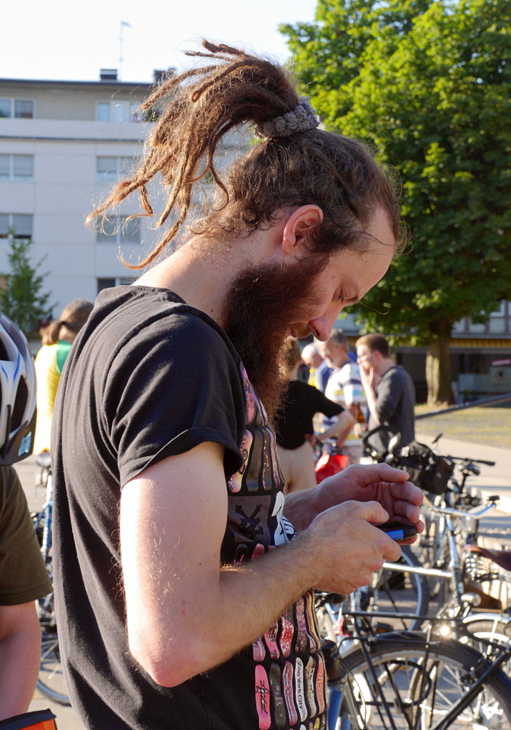 © www.mutbuergerdokus.de: 'Critical Mass Mönchengladbach'