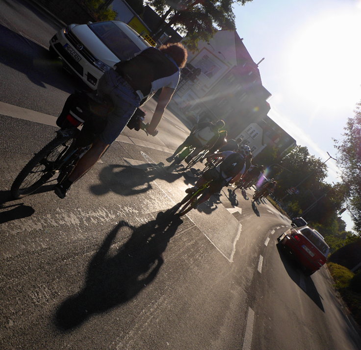 © www.mutbuergerdokus.de: 'Critical Mass Mönchengladbach'