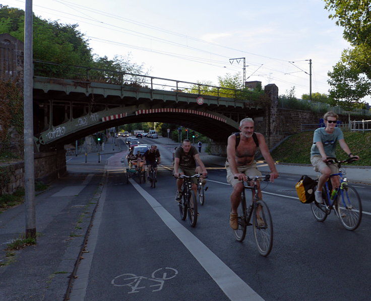 © www.mutbuergerdokus.de: 'Critical Mass Mönchengladbach'