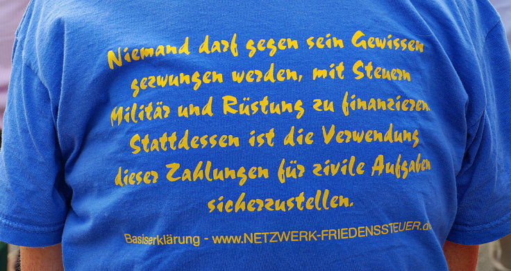 © www.mutbuergerdokus.de: lebenslaute: 'Mit Suite und Kantate gegen den Staat im Staate - Geheimdienste abschalten!'