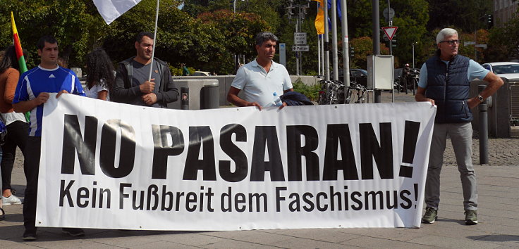 © www.mutbuergerdokus.de: Antikriegstag: Kundgebung und Demonstration: 'Aufstehen gegen Faschismus und Krieg'