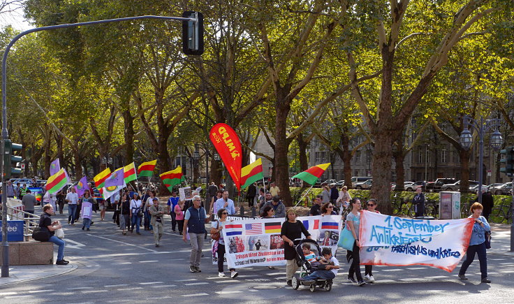 © www.mutbuergerdokus.de: Antikriegstag: Kundgebung und Demonstration: 'Aufstehen gegen Faschismus und Krieg'