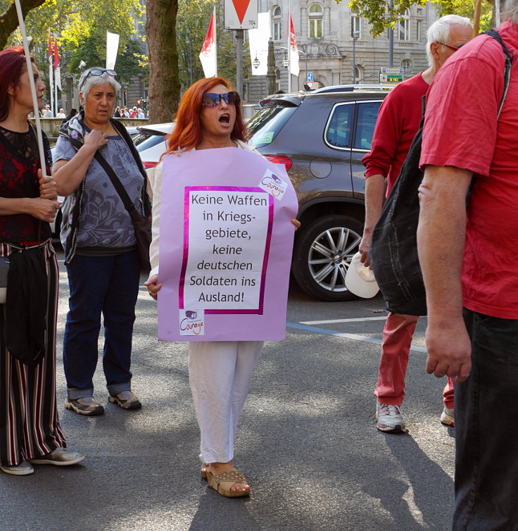 © www.mutbuergerdokus.de: Antikriegstag: Kundgebung und Demonstration: 'Aufstehen gegen Faschismus und Krieg'