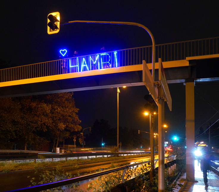 © www.mutbuergerdokus.de: Solidaritätsaktion: 'Love Hambi - End Coal'