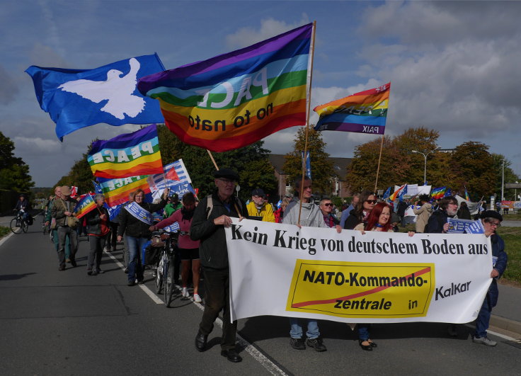 © www.mutbuergerdokus.de: 'Demonstration für Frieden und Abrüstung'