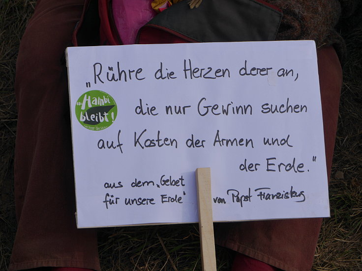 © www.mutbuergerdokus.de: Demonstration: 'Stop Kohle - Wald retten - Kohle stoppen'