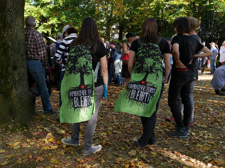 © www.mutbuergerdokus.de: 'Wald- und Dorfspaziergang in & um Keyenberg'