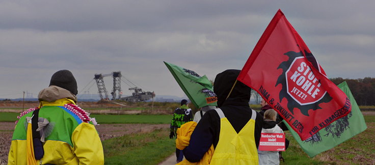 © www.mutbuergerdokus.de: 'Ende Gelände': Solidaritäts-Demonstration, Bagger- und Gleis-Besetzung