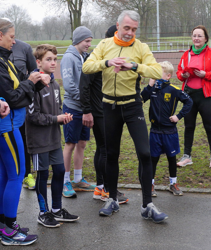 © www.mutbuergerdokus.de: 4. Silvesterlauf Meerbusch