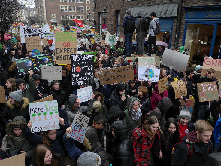 © www.mutbuergerdokus.de: Demonstration: 'Fridays for Future Düsseldorf'