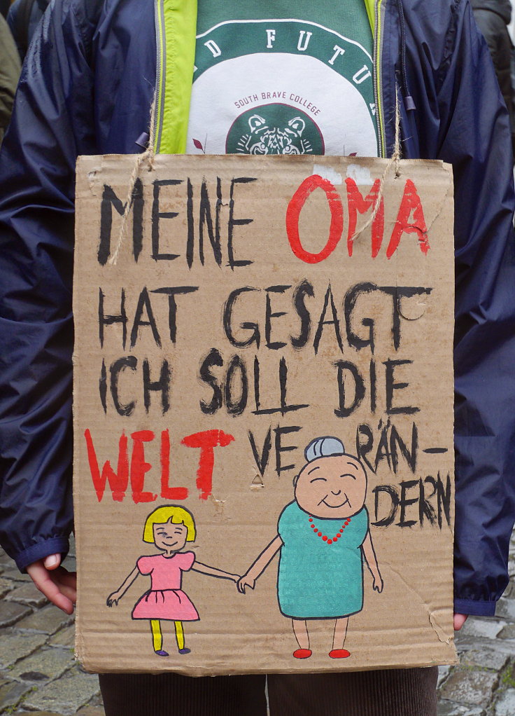 © www.mutbuergerdokus.de: Demonstration: 'Fridays for Future Düsseldorf'