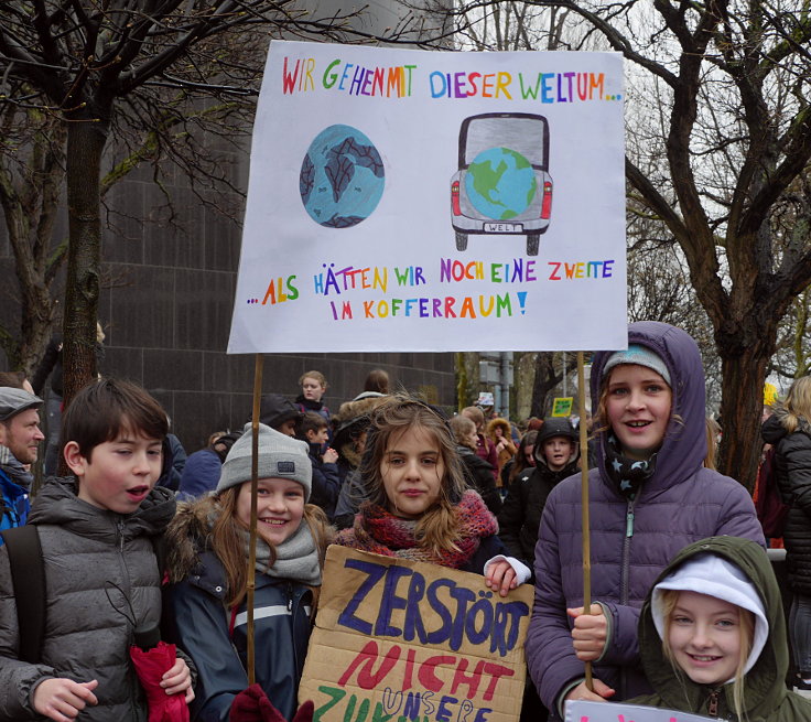 © www.mutbuergerdokus.de: Demonstration: 'Fridays for Future Düsseldorf'