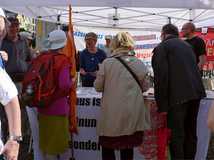 © www.mutbuergerdokus.de: 'Ostermarsch Rheinland'