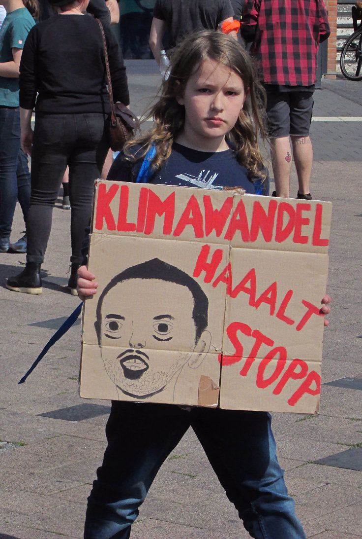 © www.mutbuergerdokus.de: Fridays for Future Düren: 'Europawahlen sind Klimawahlen!'