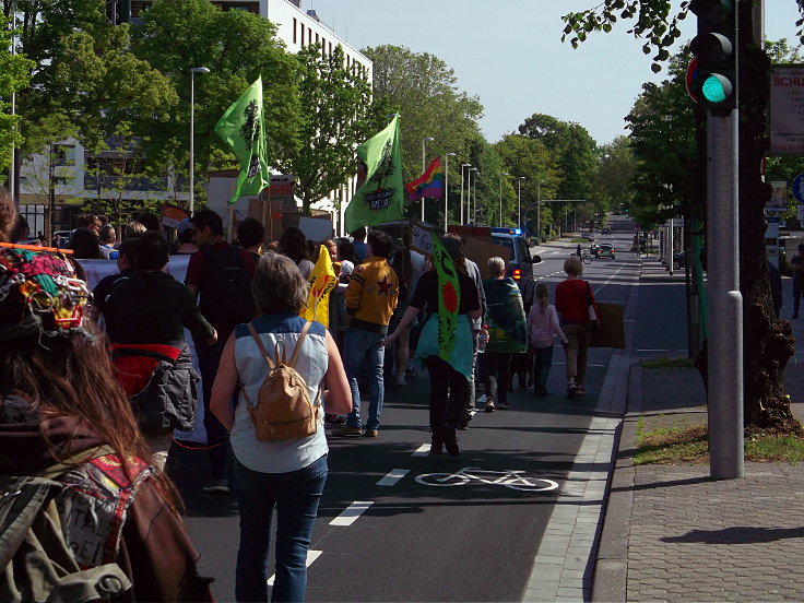 © www.mutbuergerdokus.de: Fridays for Future Düren: 'Europawahlen sind Klimawahlen!'