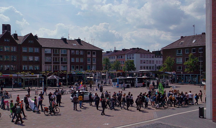 © www.mutbuergerdokus.de: Fridays for Future Düren: 'Europawahlen sind Klimawahlen!'