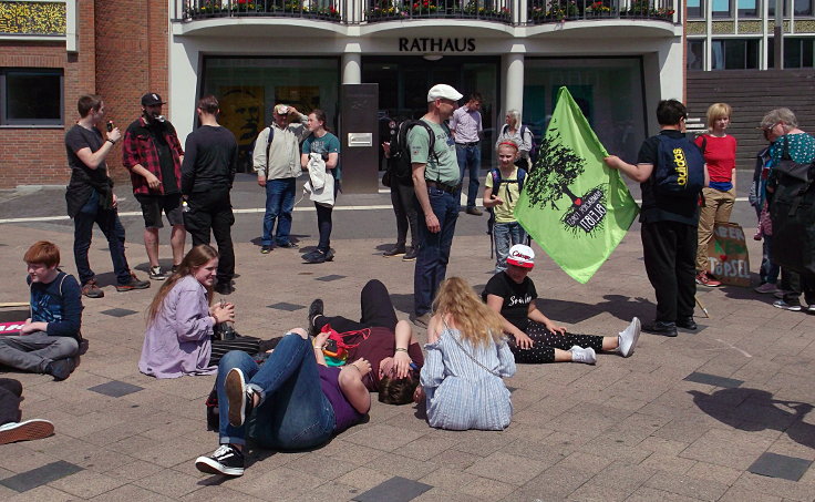 © www.mutbuergerdokus.de: Fridays for Future Düren: 'Europawahlen sind Klimawahlen!'