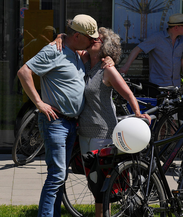 © www.mutbuergerdokus.de: 7. 'ADFC Fahrrad*Sternfahrt NRW'