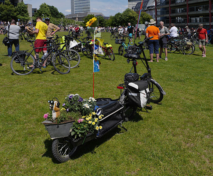 © www.mutbuergerdokus.de: 7. 'ADFC Fahrrad*Sternfahrt NRW'