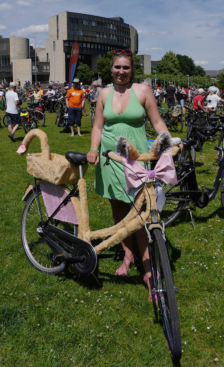 © www.mutbuergerdokus.de: 7. 'ADFC Fahrrad*Sternfahrt NRW'