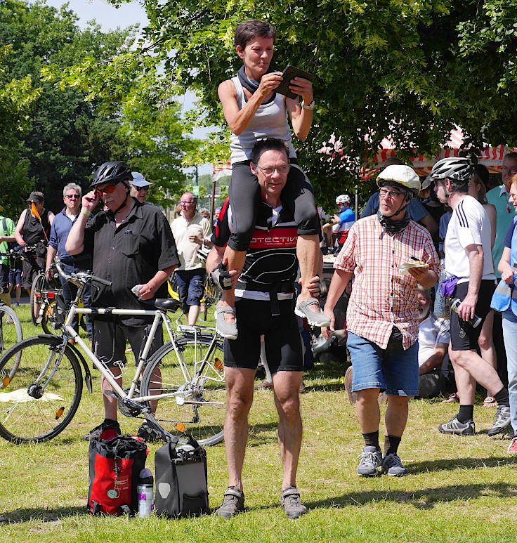 © www.mutbuergerdokus.de: 7. 'ADFC Fahrrad*Sternfahrt NRW'