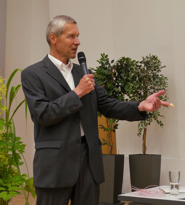 © www.mutbuergerdokus.de: 2. 'Woche der Nachhaltigkeit': Vortrag und Diskussion von und mit Prof. Dr. Henning Austmann: 'Notwendigkeit und Möglichkeiten eines nachhaltigen Lebenswandels'