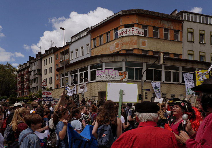 © www.mutbuergerdokus.de: Fridays for Future Aachen: 'Internationaler Zentralstreik'