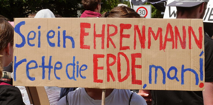 © www.mutbuergerdokus.de: Fridays for Future Aachen: 'Internationaler Zentralstreik'