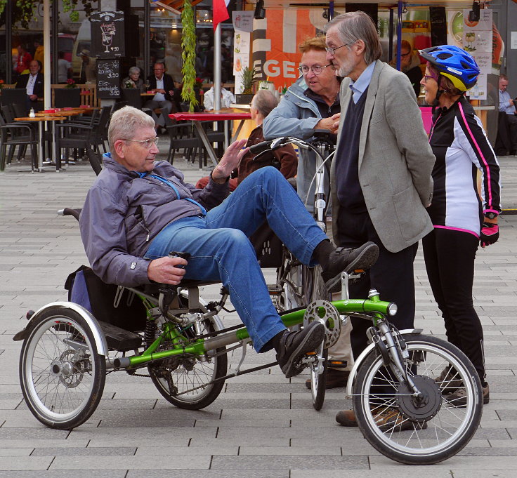 © www.mutbuergerdokus.de: 'Critical Mass Düren'