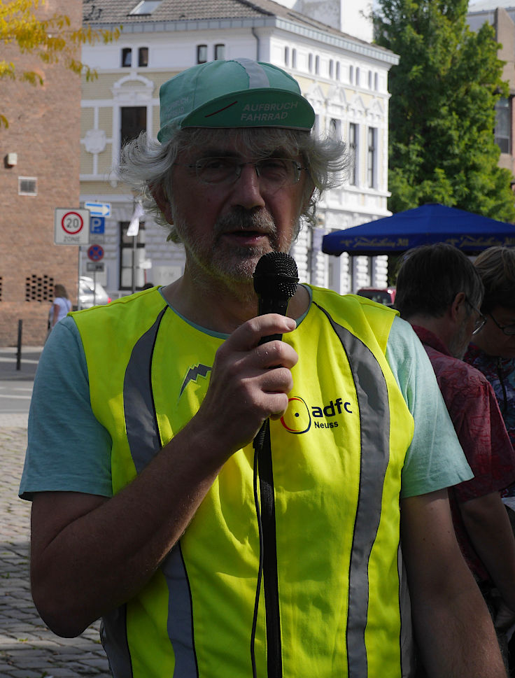 © www.mutbuergerdokus.de: 6. 'Mönchengladbacher Fahrradsternfahrt'