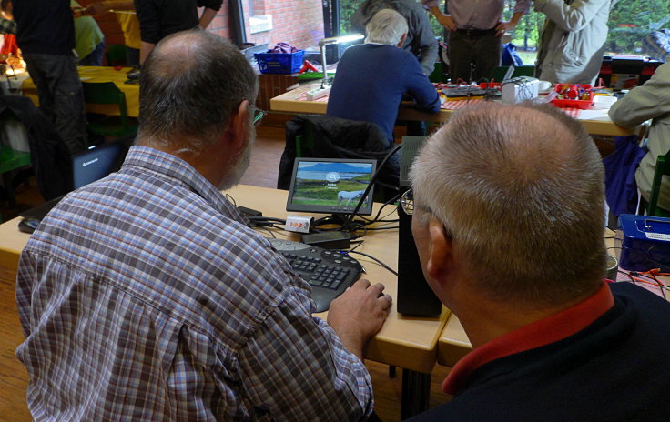 © www.mutbuergerdokus.de: 6. 'Repaircafé Meerbusch'