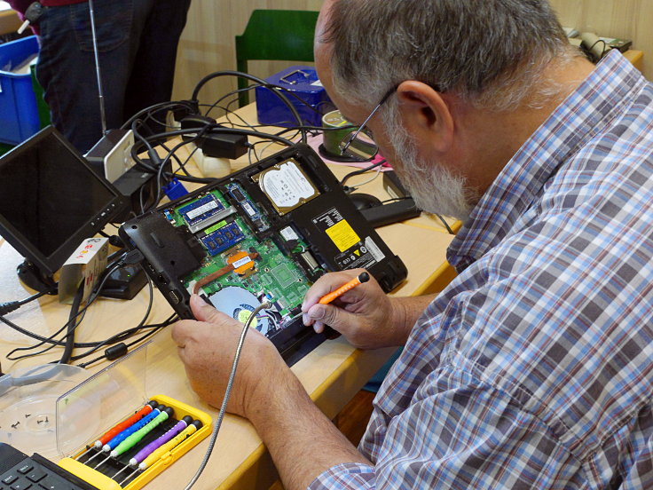 © www.mutbuergerdokus.de: 6. 'Repaircafé Meerbusch'