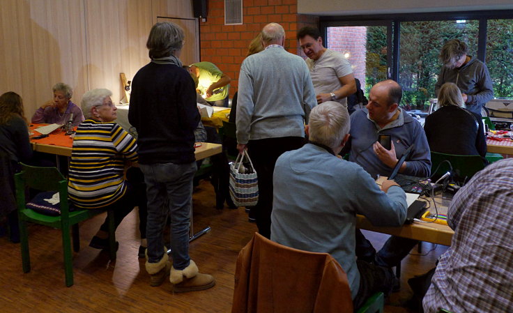 © www.mutbuergerdokus.de: 6. 'Repaircafé Meerbusch'