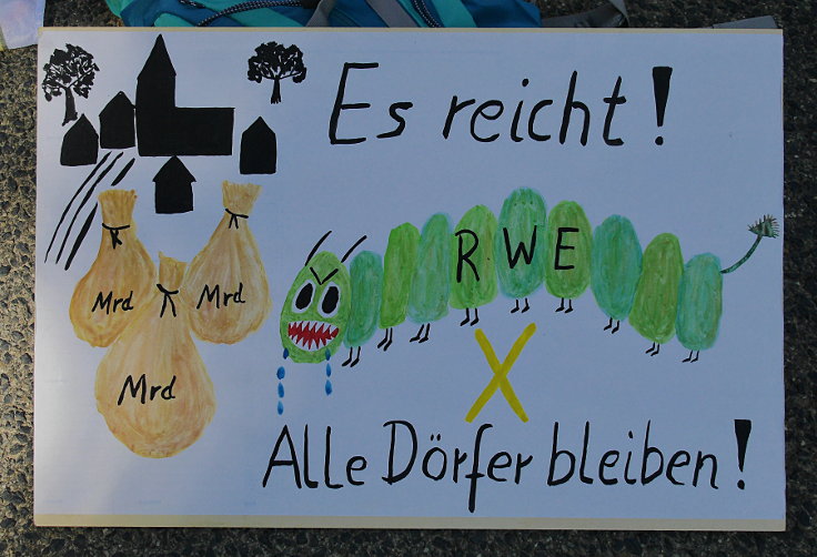 © www.mutbuergerdokus.de: 'RWE auf Abstand halten - Demo auf der L277'