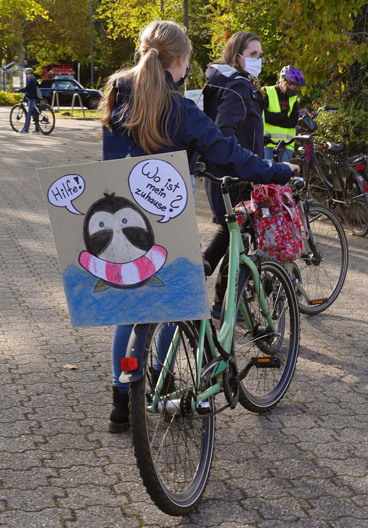 © www.mutbuergerdokus.de: 'Fahrrad-Klima-Demonstration' in Meerbusch