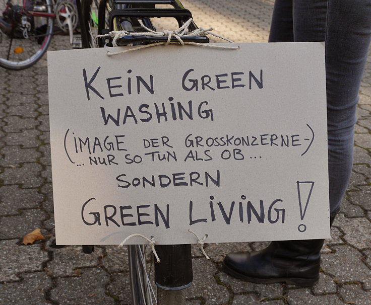 © www.mutbuergerdokus.de: 'Fahrrad-Klima-Demonstration' in Meerbusch