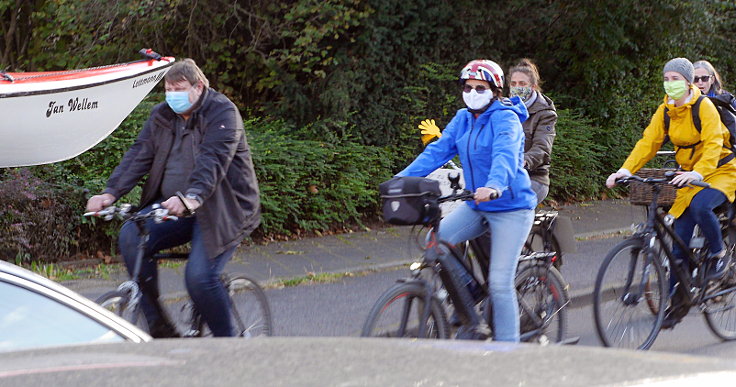 © www.mutbuergerdokus.de: 'Fahrrad-Klima-Demonstration' in Meerbusch