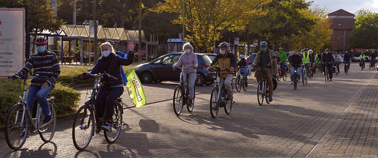 © www.mutbuergerdokus.de: 'Fahrrad-Klima-Demonstration' in Meerbusch