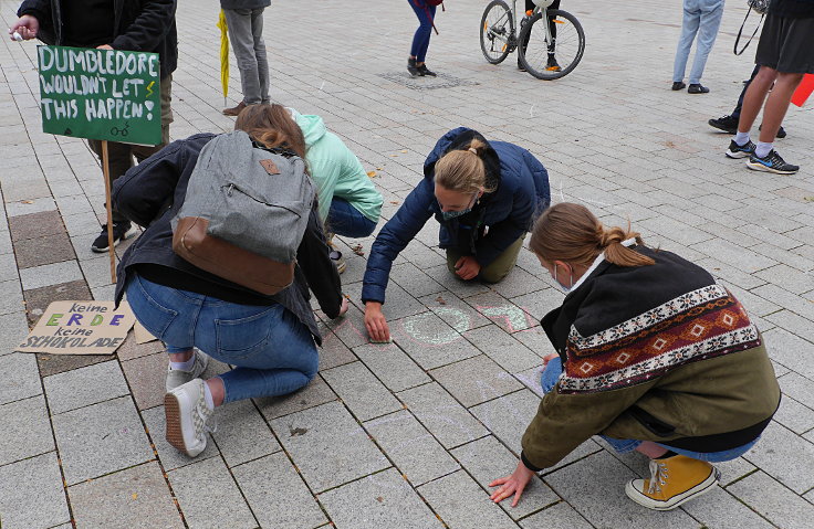 © www.mutbuergerdokus.de: FFF Willich: Globaler Klimastreik 'Kein Grad Weiter'