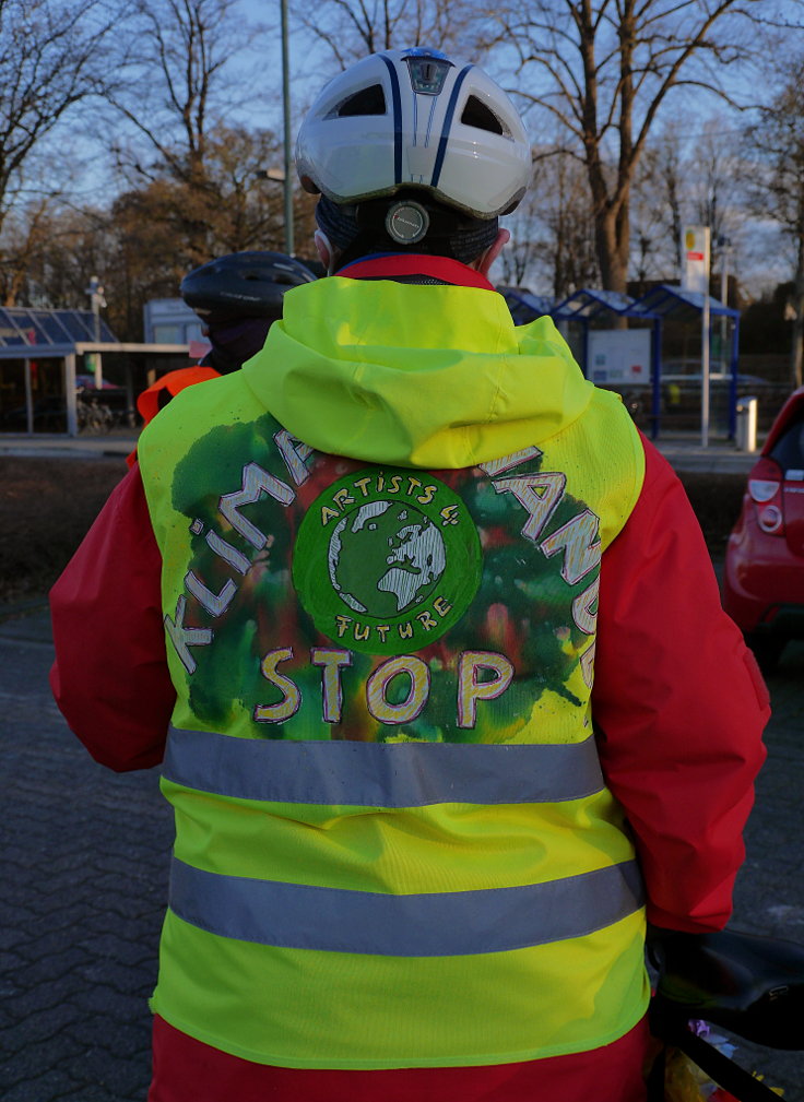 © www.mutbuergerdokus.de: '#AlleFür1Komma5' - Fahrradtour zum Klimastreik