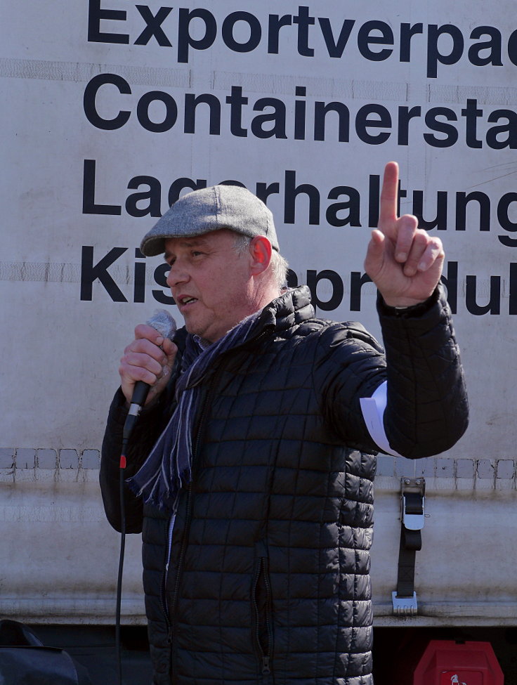 © www.mutbuergerdokus.de: Fahrrad-Demo am Trippelsberg