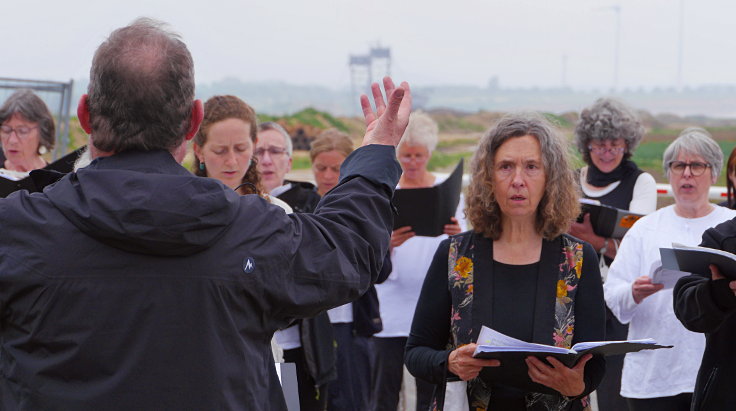 © www.mutbuergerdokus.de: 86. Sonntagsspaziergang: Fahrradtour mit Konzert von 'lebenslaute'