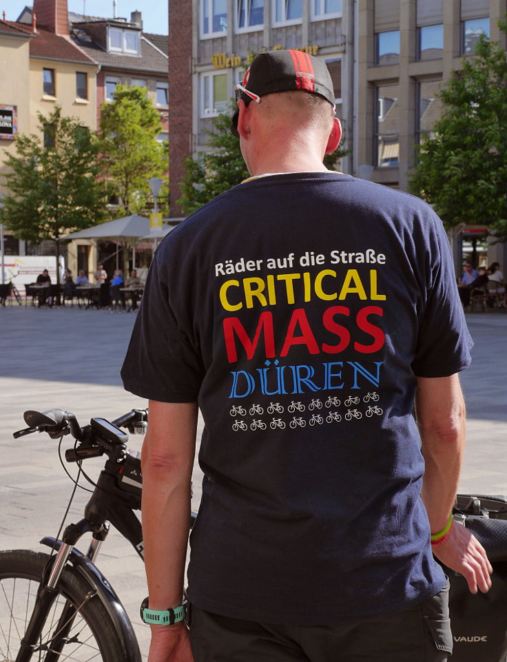 © www.mutbuergerdokus.de: 78. 'Critical Mass Düren'