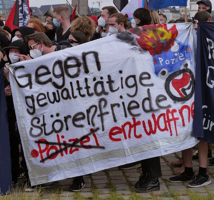 © www.mutbuergerdokus.de: Demonstration: 'Versammlungsgesetz NRW stoppen! Grundrechte erhalten'