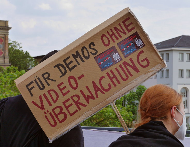 © www.mutbuergerdokus.de: Demonstration: 'Versammlungsgesetz NRW stoppen! Grundrechte erhalten'