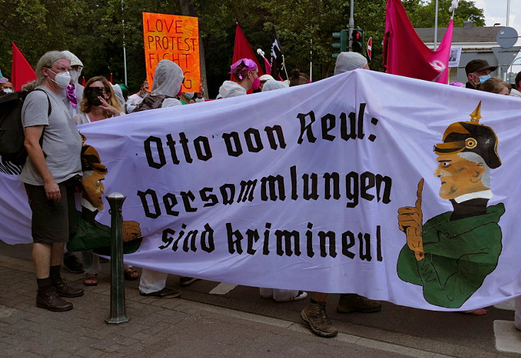 © www.mutbuergerdokus.de: Demonstration: 'Versammlungsgesetz NRW stoppen! Grundrechte erhalten'