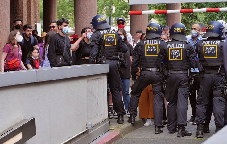 © www.mutbuergerdokus.de: Demonstration: 'Versammlungsgesetz NRW stoppen! Grundrechte erhalten'