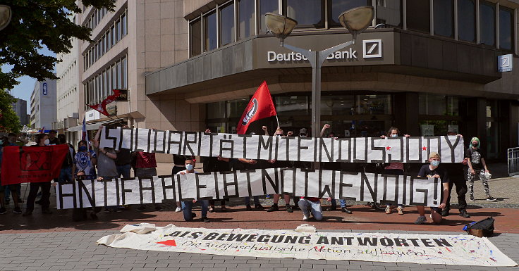 © www.mutbuergerdokus.de: Versammlungsgesetz NRW stoppen! NRW-weiter Aktionstag: Kundgebung